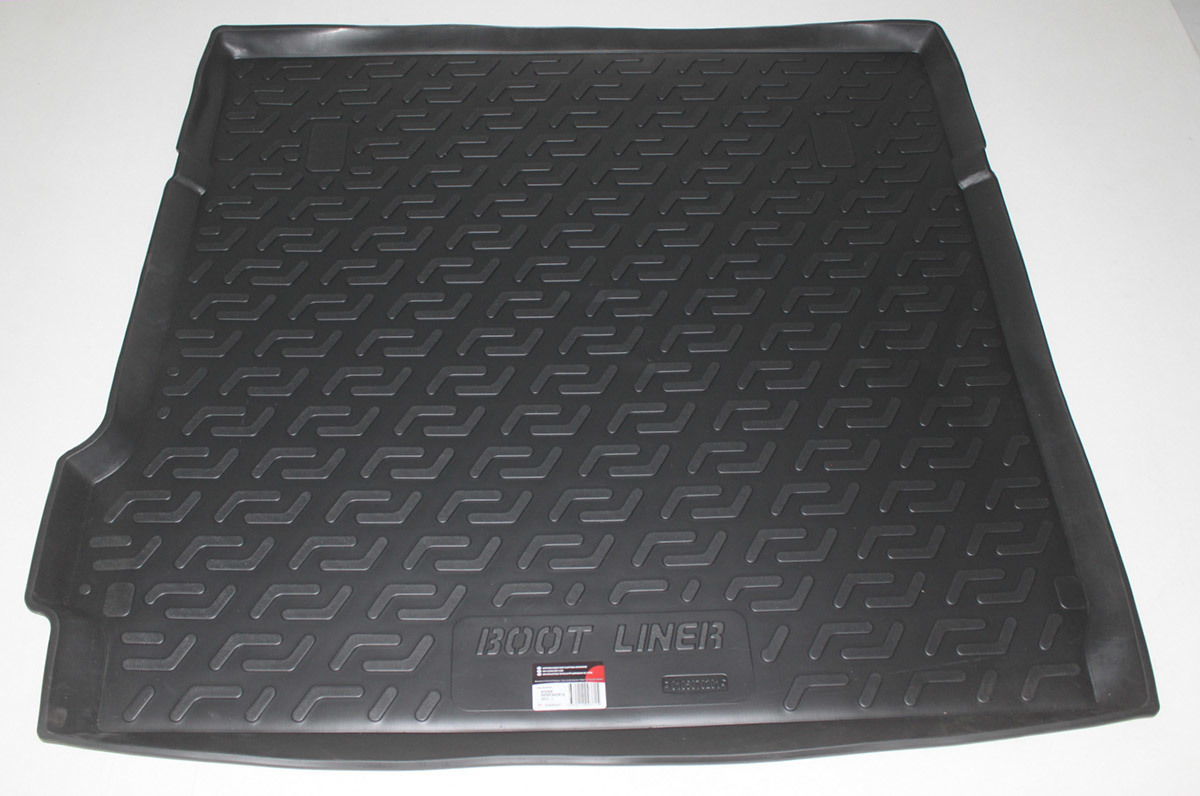 Vana do kufru plastová Nissan Pathfinder IV (R52) (13-) SIXTOL SIXTOL